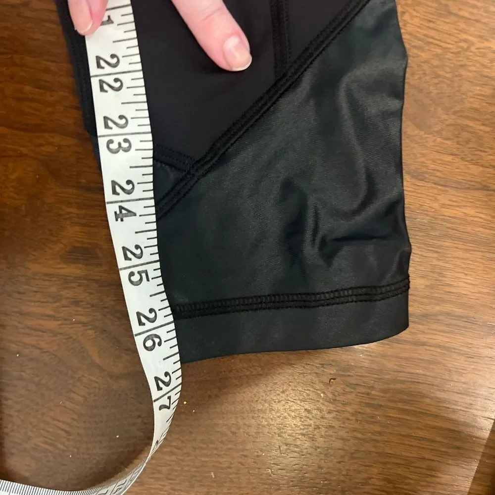 Lululemon Pace Queen Tight 7/8 Length Size 4 Black Reflective Full On Luxtreme - Picture 15 of 15